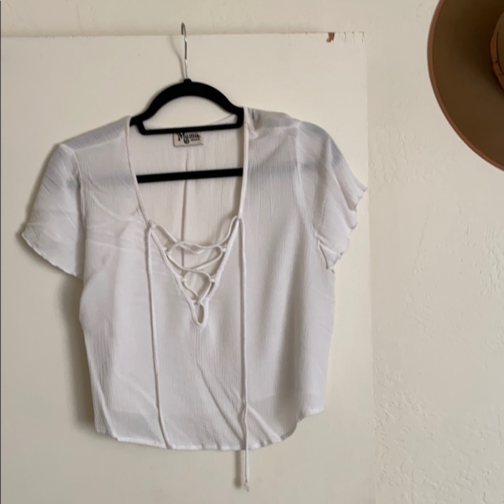 White SMYM flowy crop